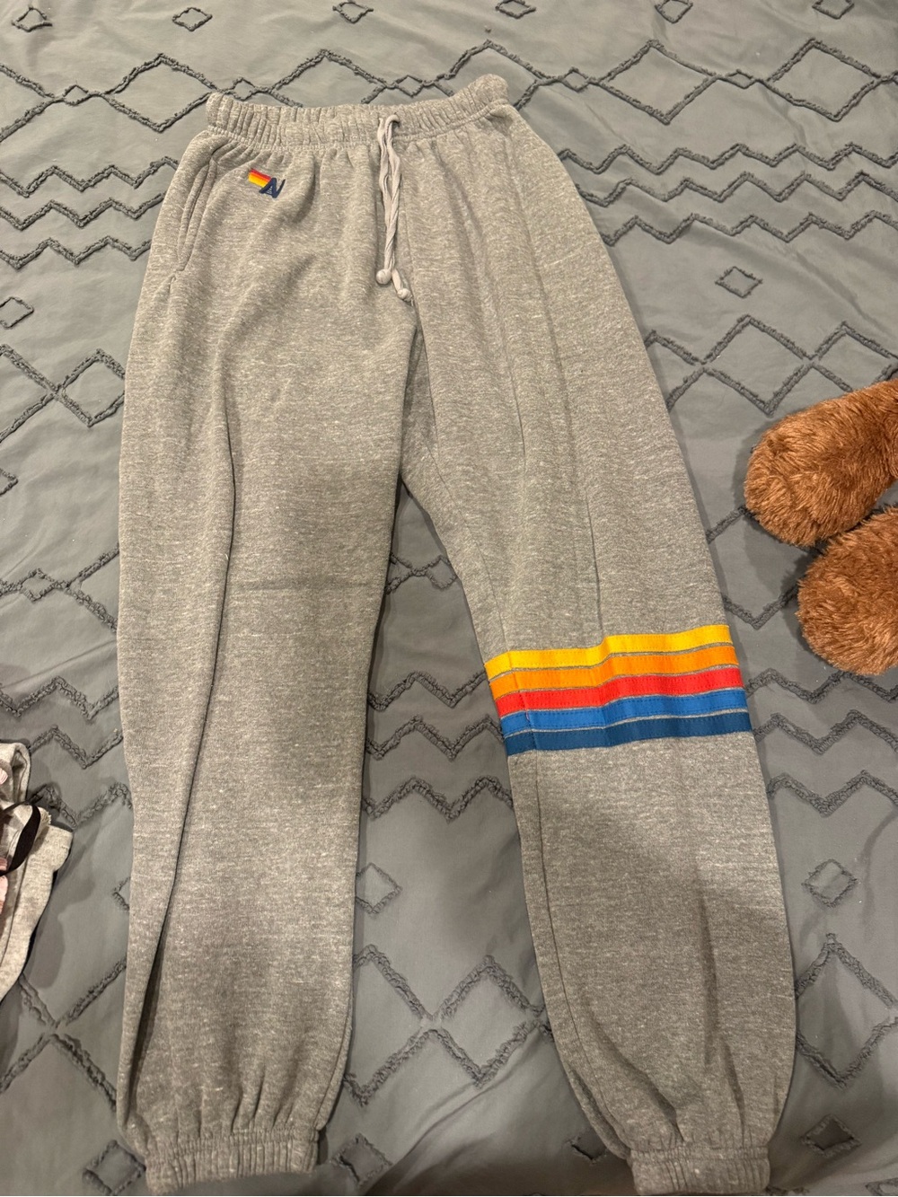 Aviator nation sweats!